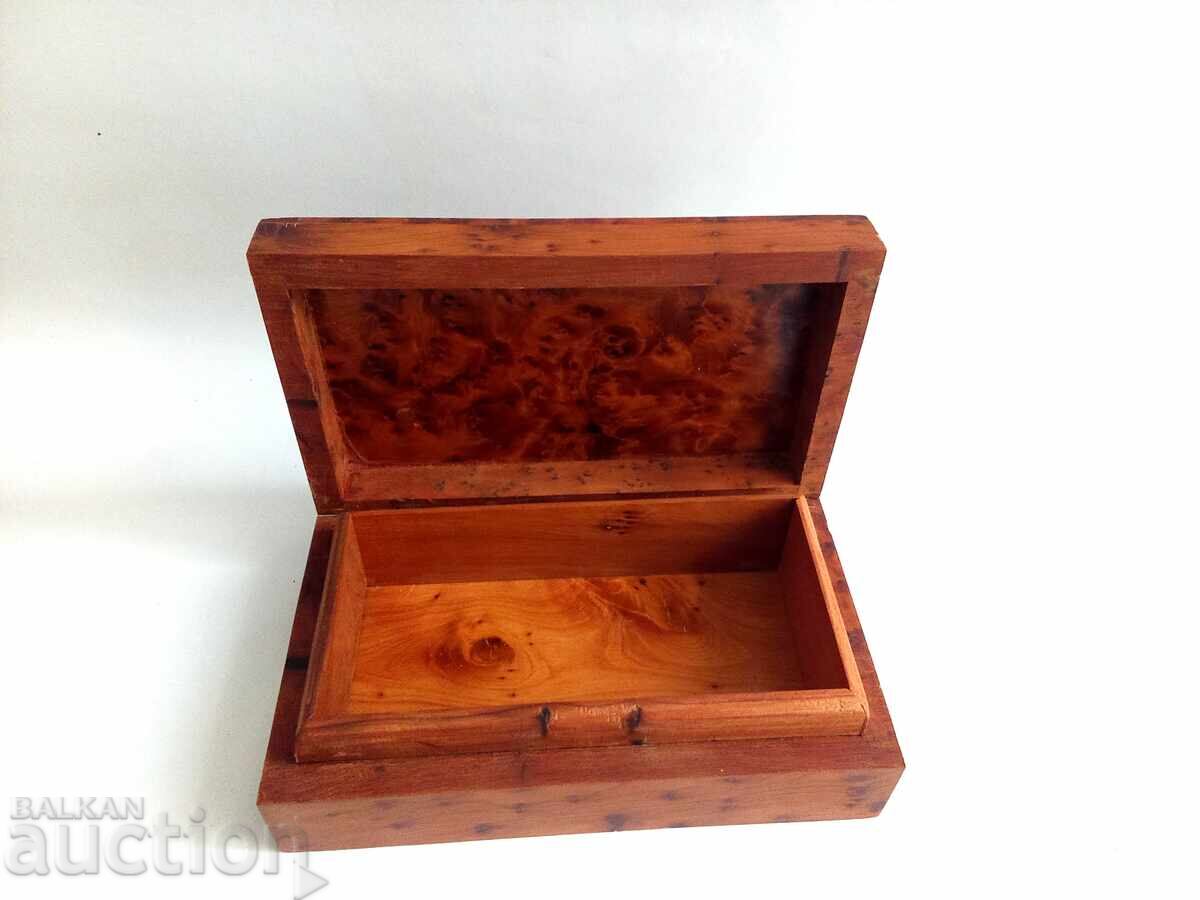 Μεγάλο χειροποίητο ξύλινο κουτί για πίπες ή πούρα - 5
