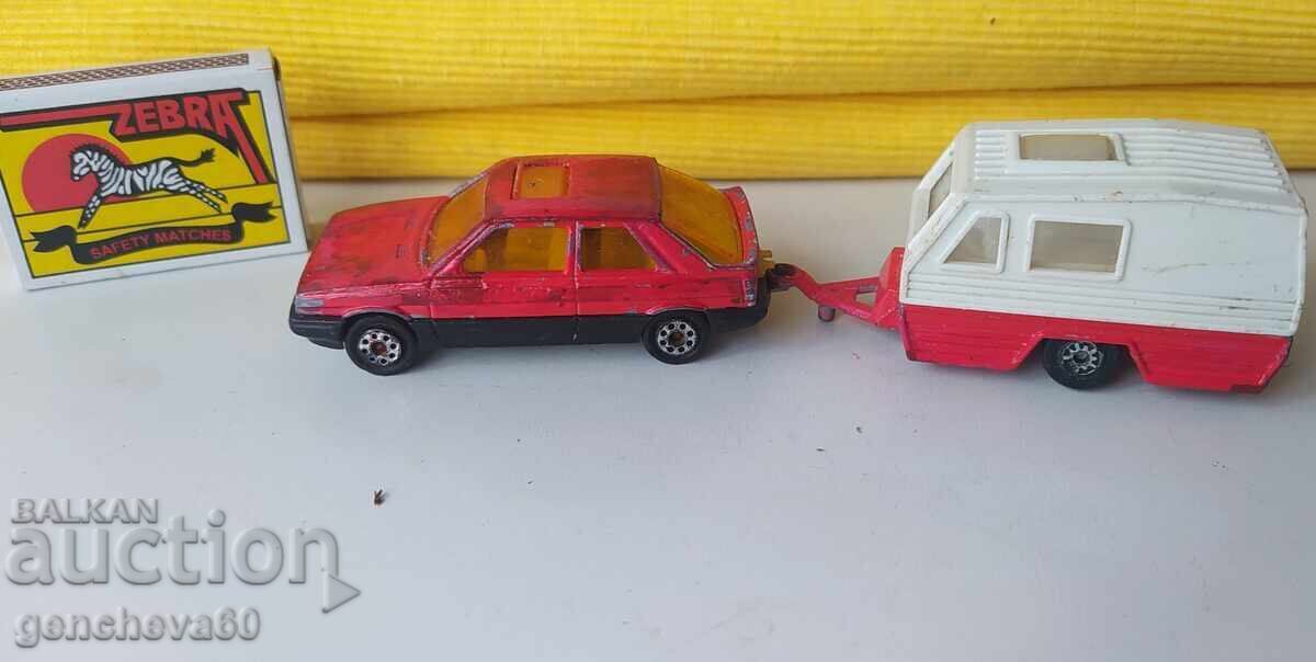 Metal car with caravan MAJORETTE Made in France