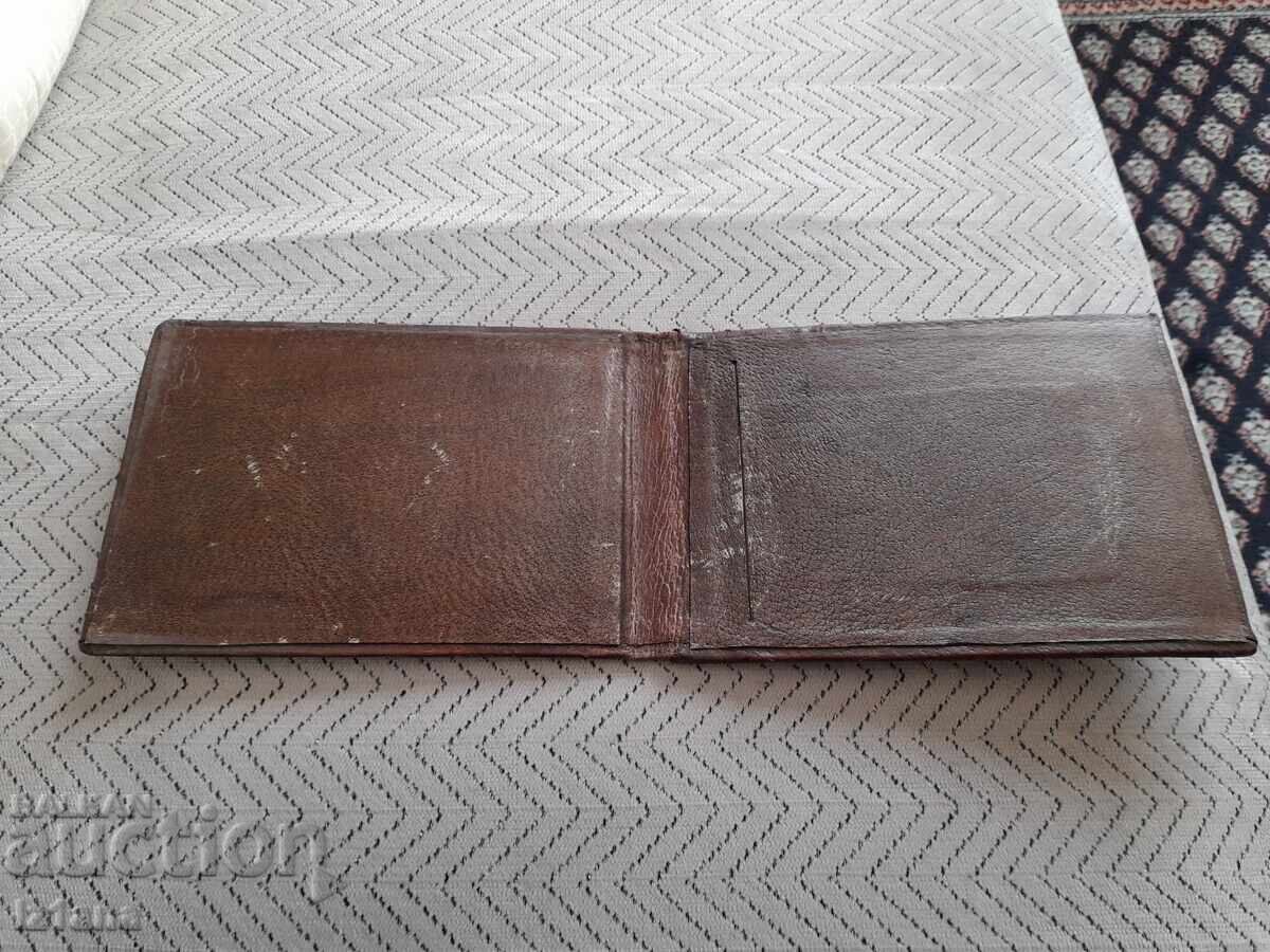 Παλιά δερμάτινη θήκη με τιμή € 14.00 | 27.38 BGN Παλιά δερμάτινη θήκη με τιμή € 14.00 | 27.38 BGN