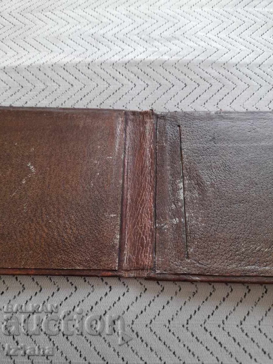 Δημοπρασία Παλιά δερμάτινη θήκη Δημοπρασία Παλιά δερμάτινη θήκη