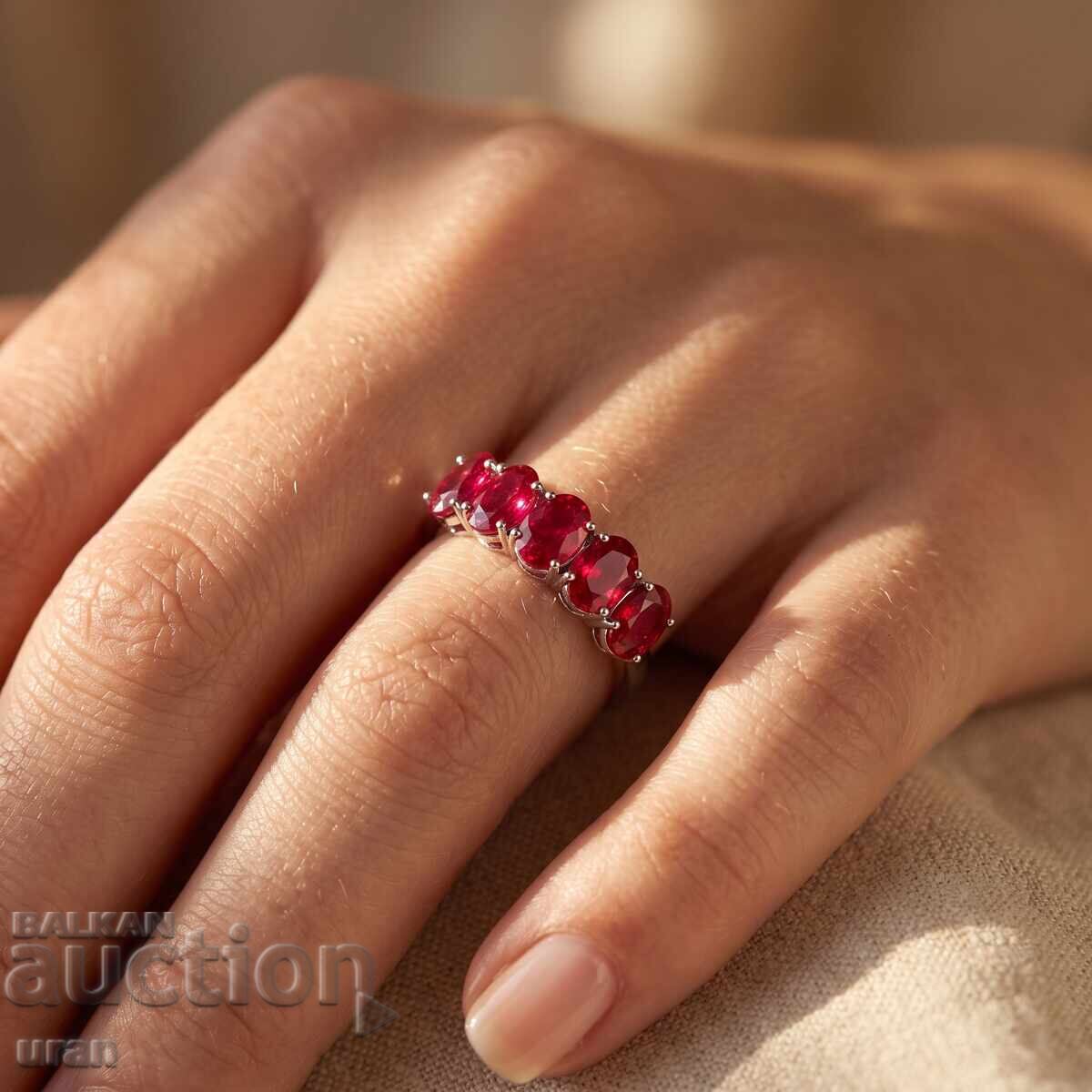 Auction  New Gold Ring with 4.38ct Natural Rubies