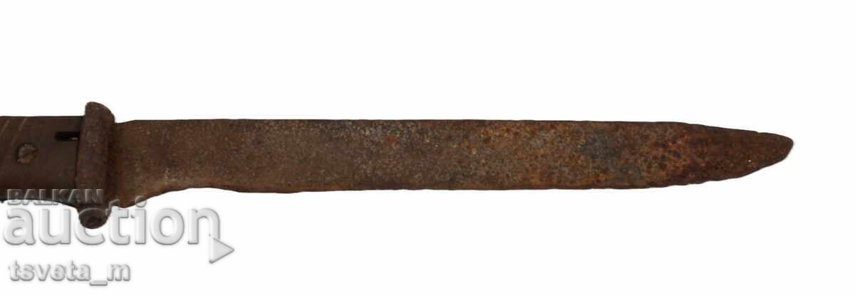 Delivery of Mauser bayonet