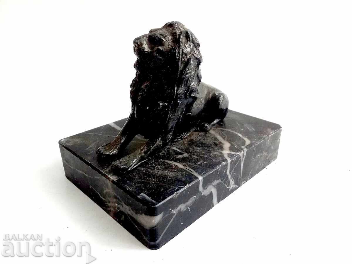 Αρχαίο γαλλικό μεταλλικό άγαλμα λιονταριού - διακόσμηση εξοχικού σπιτιού - 5