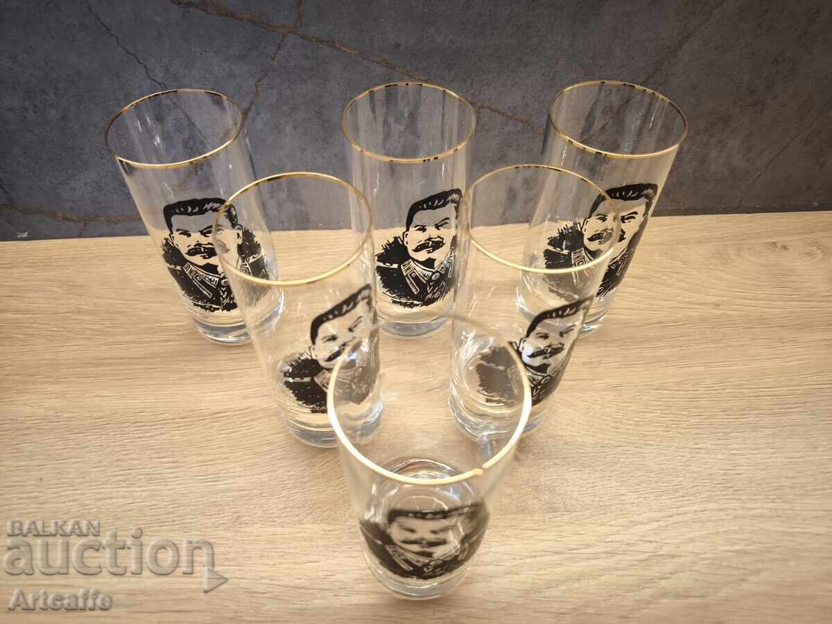 Σπάνιο Συλλεκτικό Σερβίτσιο: Φλιτζάνια με την Εικόνα του Ιωσήφ Στάλιν με τιμή € 30.00 | 58.67 BGN Σπάνιο Συλλεκτικό Σερβίτσιο: Φλιτζάνια με την Εικόνα του Ιωσήφ Στάλιν με τιμή € 30.00 | 58.67 BGN