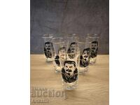 Serviciu de colecție rar: Cești cu chipul lui Iosif Stalin