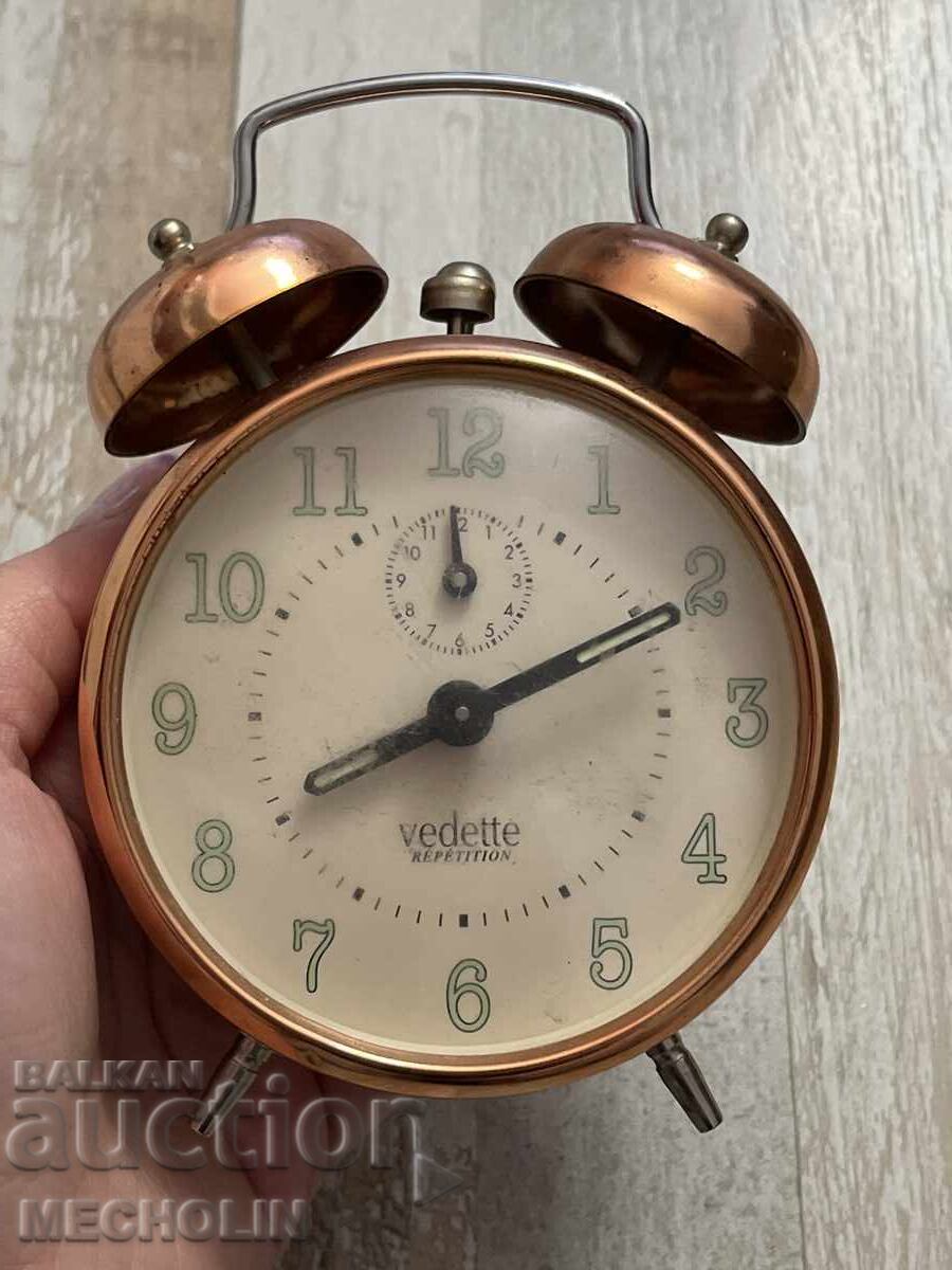 CEAS DE DORMITOR Vedette cu repetiție - 6 CEAS DE DORMITOR Vedette cu repetiție - 6