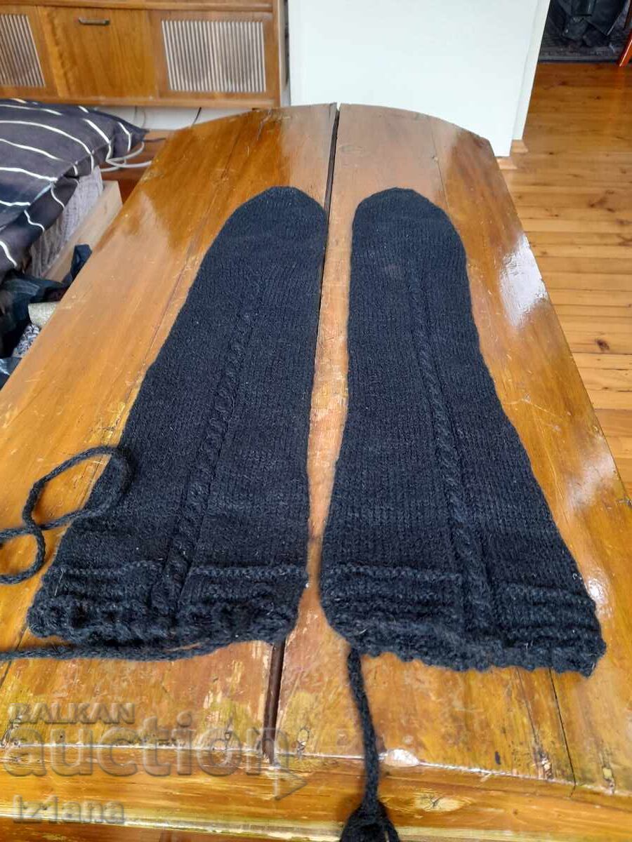 Licitație Șosete vechi de lână Licitație Șosete vechi de lână