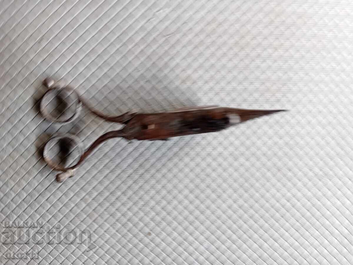 Licitație STINGĂTOR DE LUMÂNĂRI TIP FOARFECE