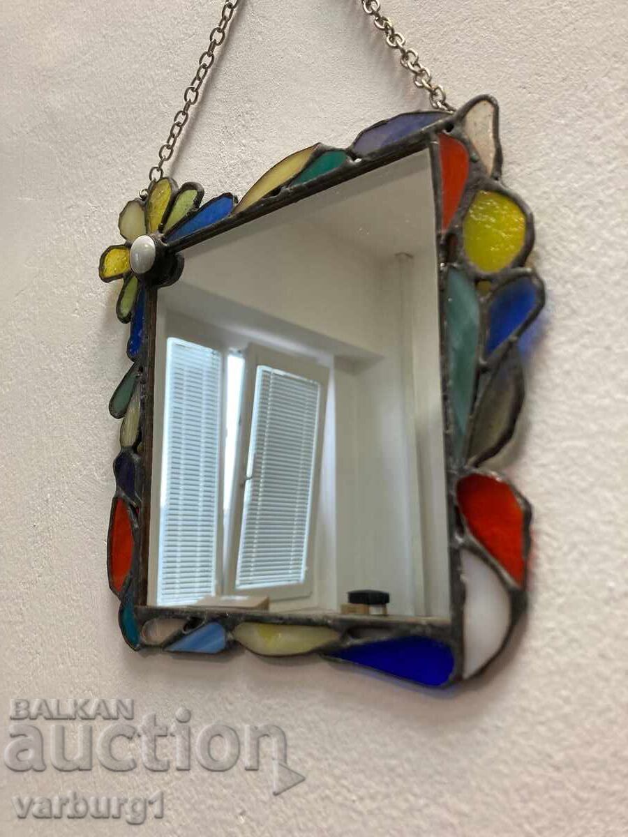 Καθρέφτης με βιτρώ πλαίσιο με τιμή € 10.00 | 19.56 BGN Καθρέφτης με βιτρώ πλαίσιο με τιμή € 10.00 | 19.56 BGN