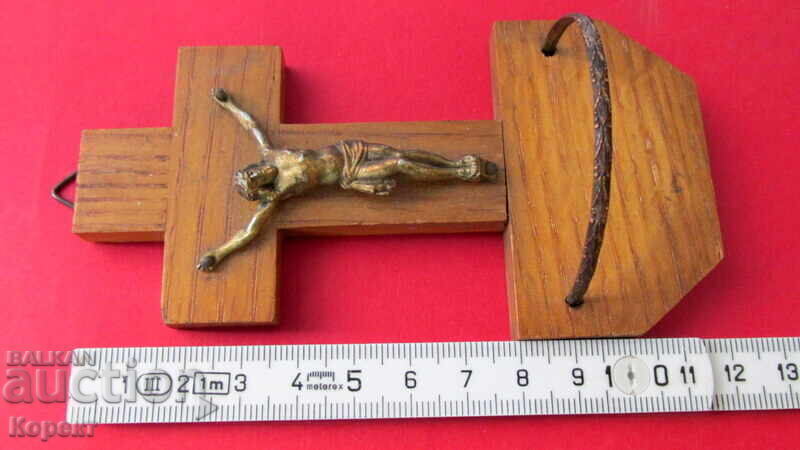 Cruce catolică veche, crucifix de perete - 6