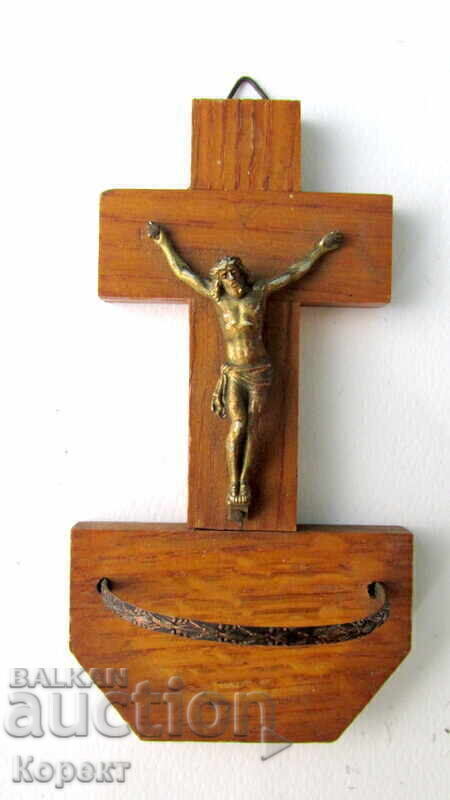 Cruce catolică veche, crucifix de perete