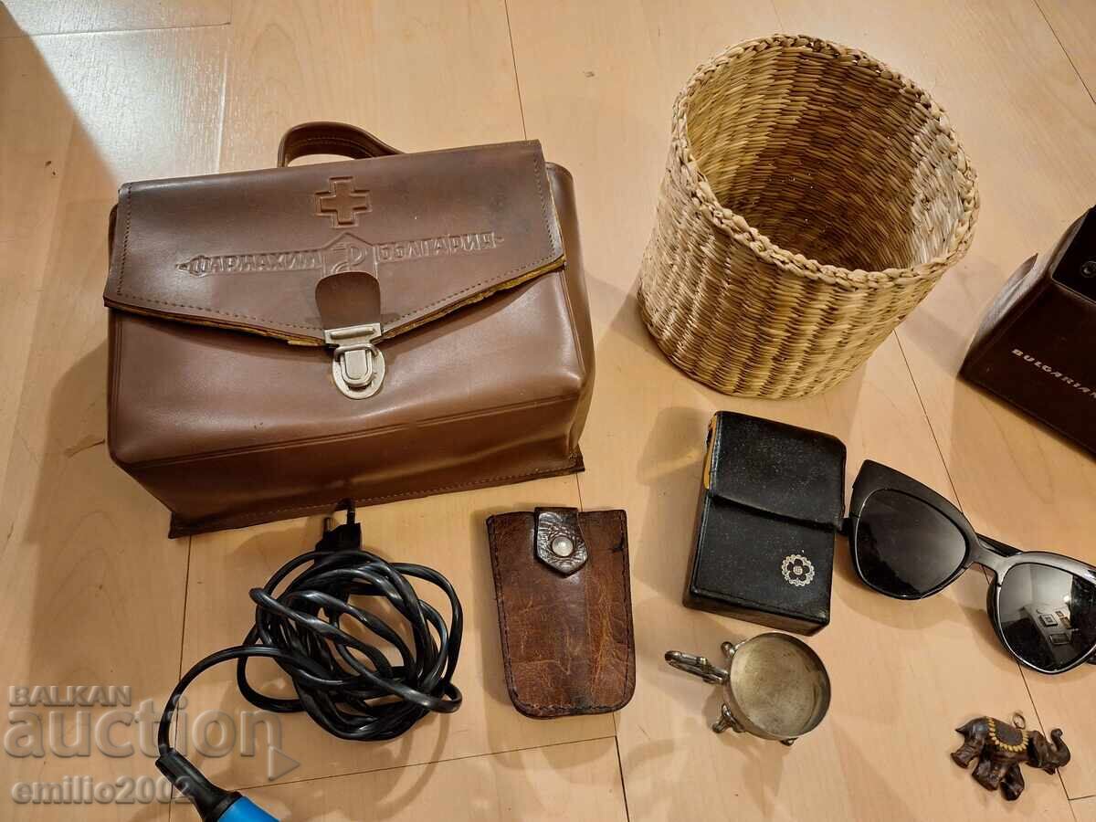 Diverse lucruri retro soc cu preț € 7.50 | 14.67 BGN