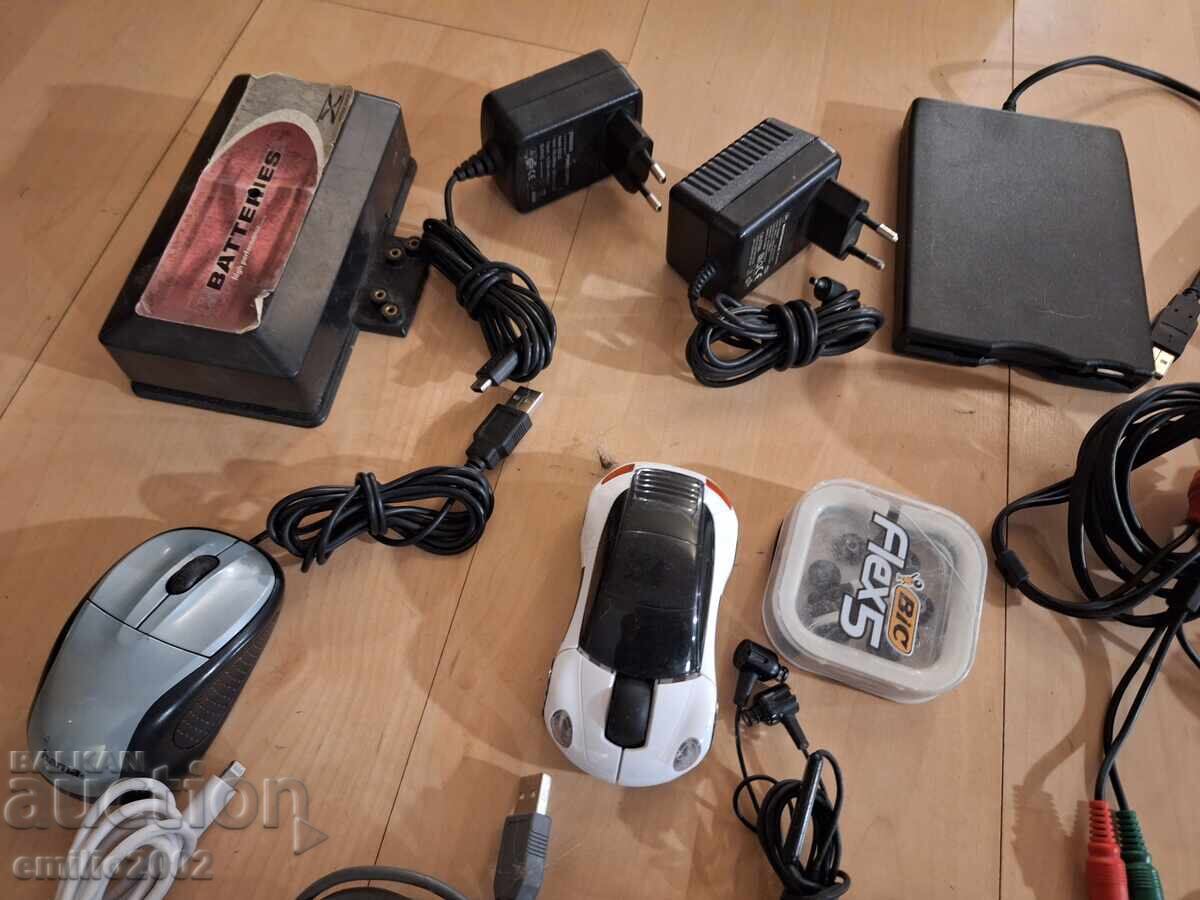 Разни кабели захр. и др. с цена € 3.50 | 6.85 лв.