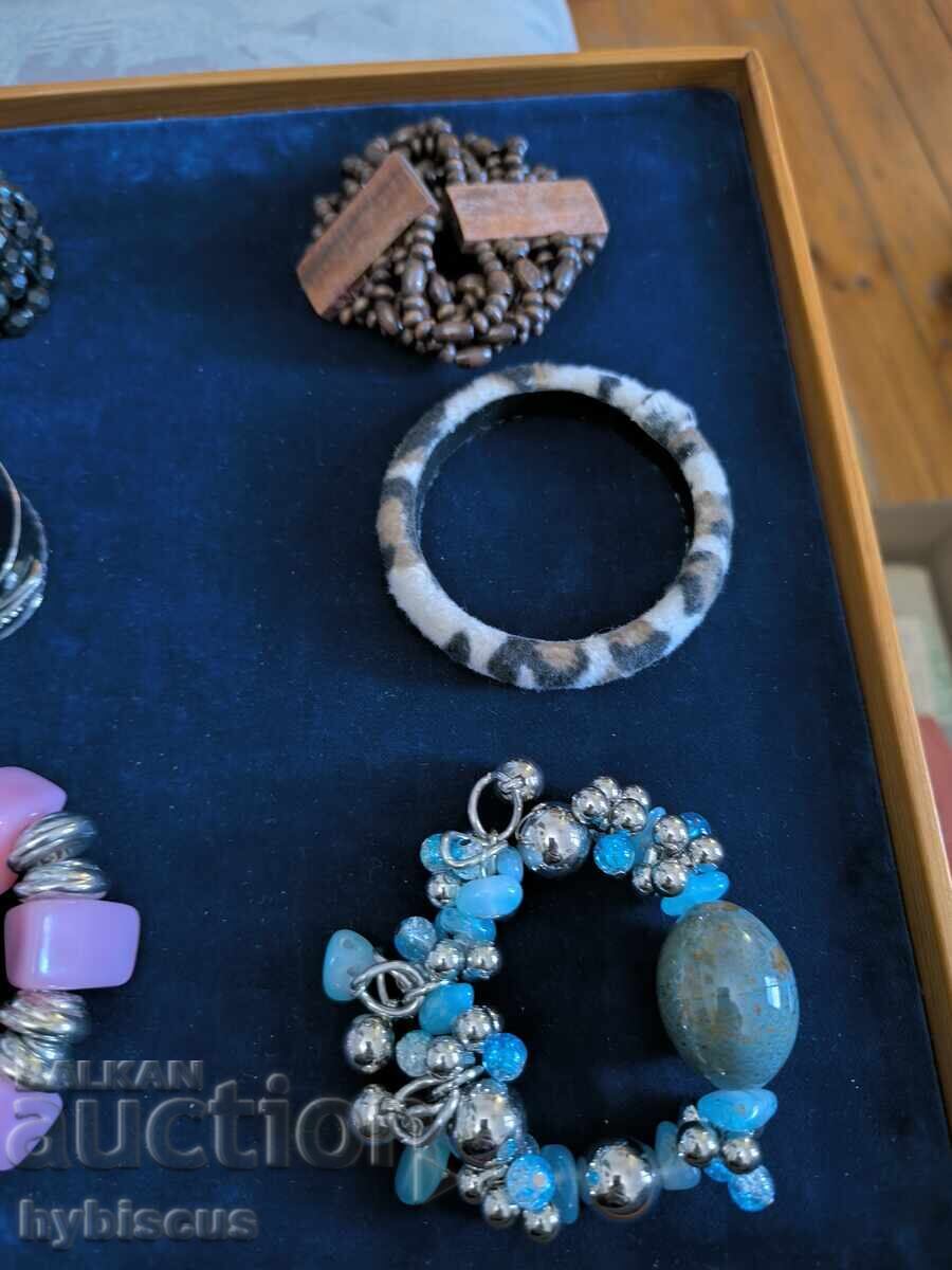 Παρτίδα εισαγόμενων γρίβνα με τιμή € 22.00 | 43.03 BGN