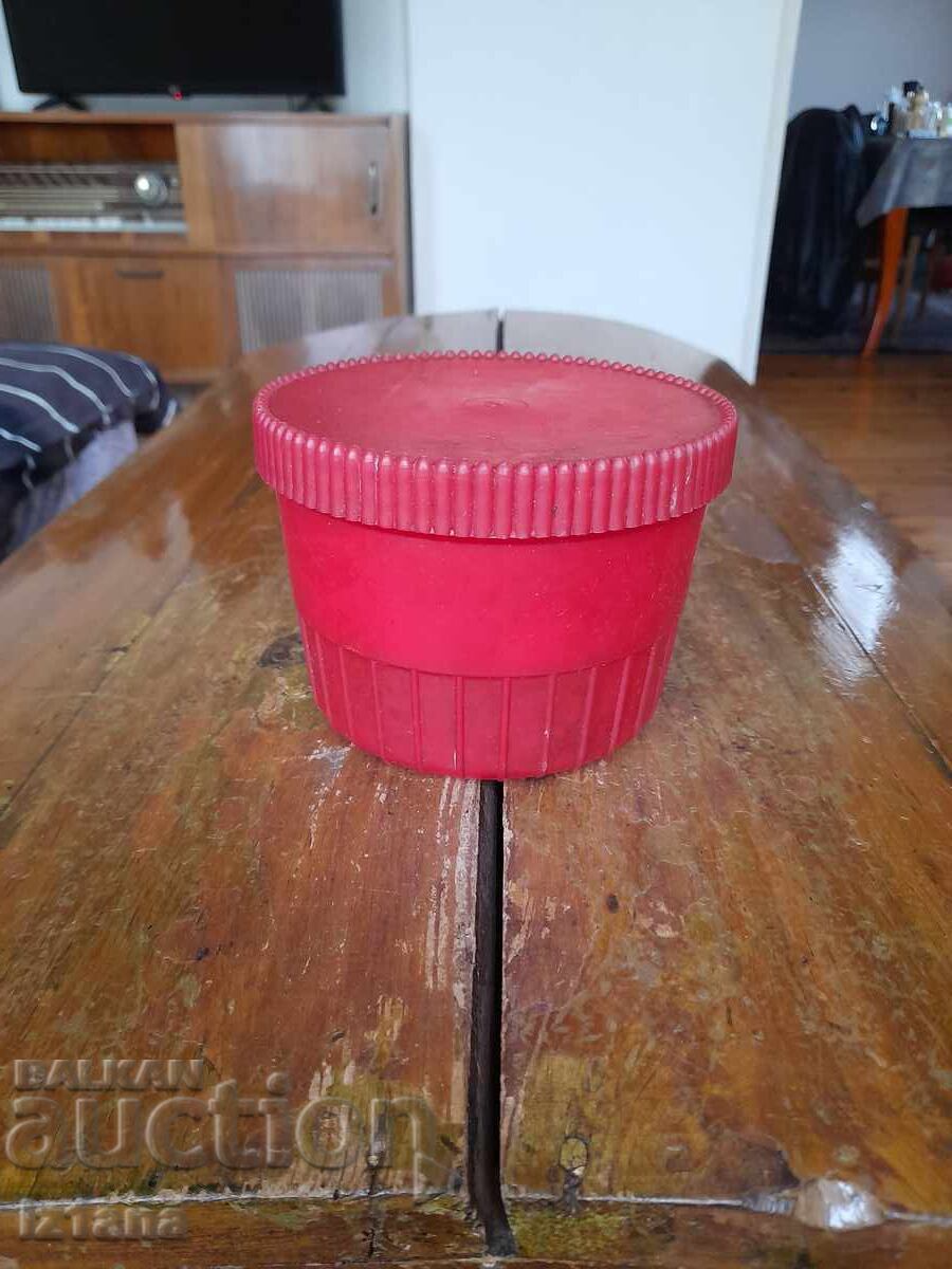 Стара кутия за храна Стара кутия за храна