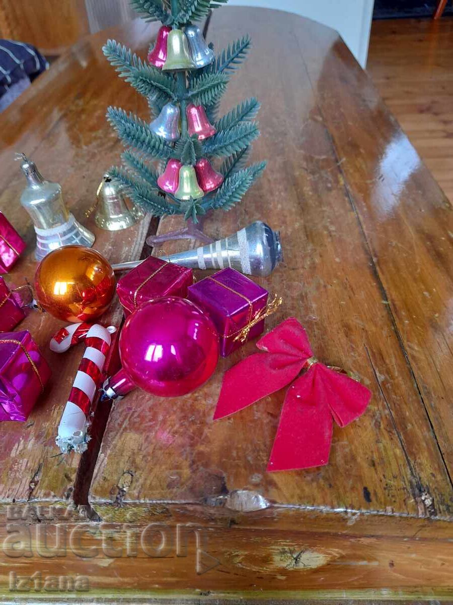 Delivery of Christmas toy, Christmas tree toys, Christmas tree ornament