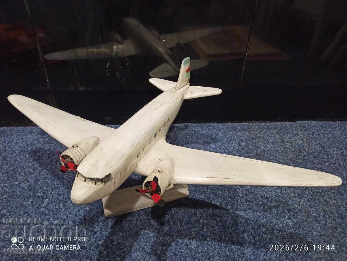 Old model airplane LI-2 USSR airplane model wooden huge with price € 156.00 | 305.11 BGN