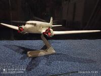Vechi model de avion LI-2 URSS model de avion din lemn uriaș
