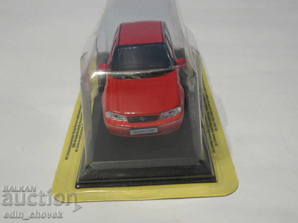 Licitație 1/43 Mașinuță metalică de colecție Deagostini Daewoo Cielo