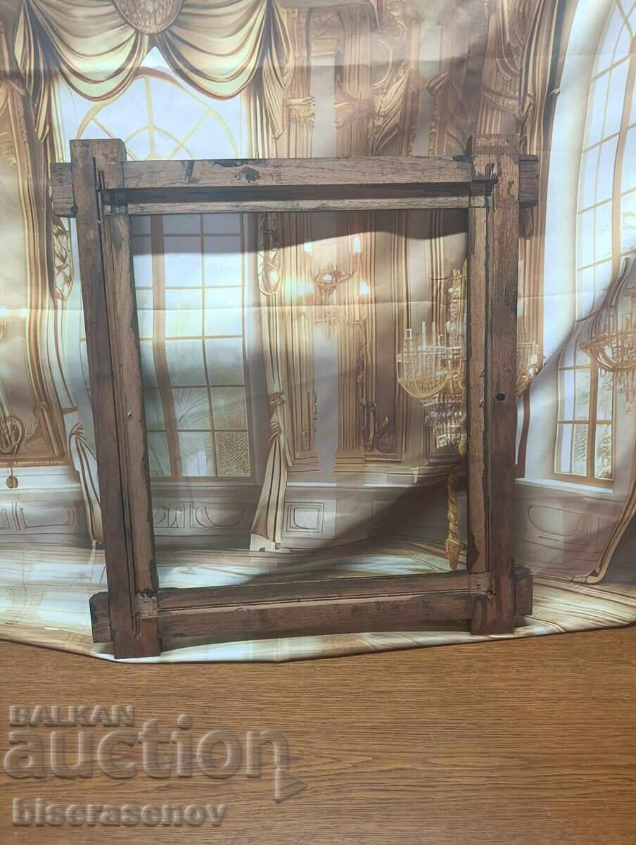 Доставка на Дървена рамка