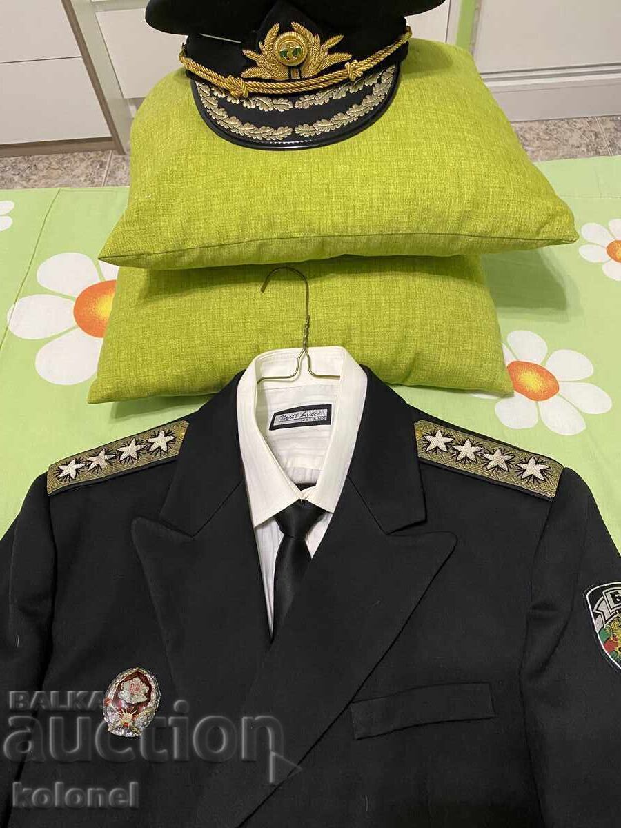 Livrarea Uniformă de amiral al Marinei Militare a Republicii Bulgaria Livrarea Uniformă de amiral al Marinei Militare a Republicii Bulgaria