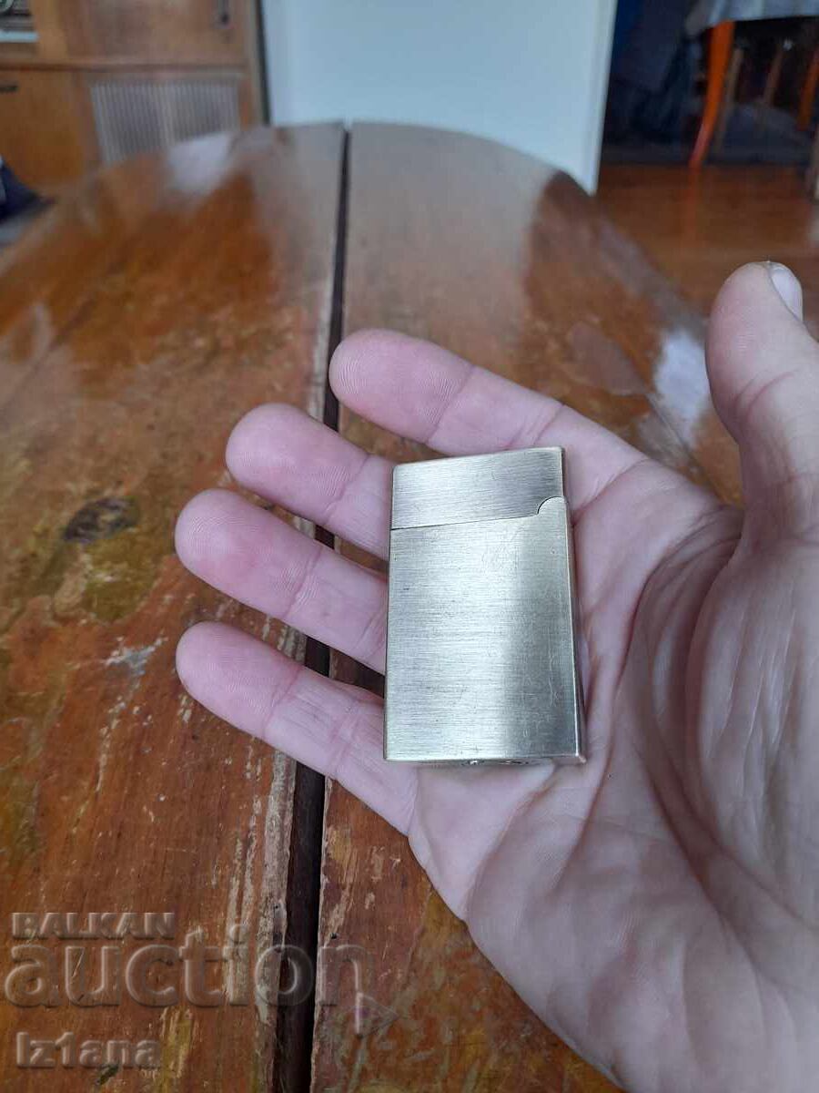 Δημοπρασία Ένας παλιός αναπτήρας Marlboro