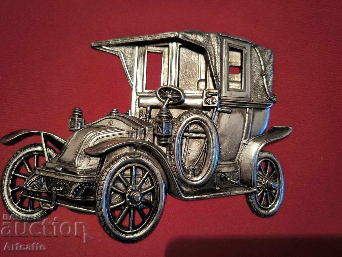 Πλακέτα με κλασικό αυτοκίνητο Renault με τιμή € 5.00 | 9.78 BGN