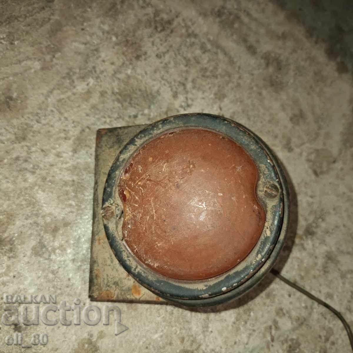 Διακοπή για παλιό αυτοκίνητο