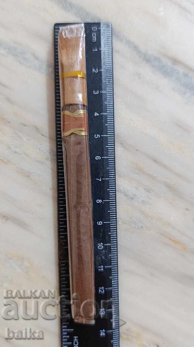 N. COLLECTION - PIPES, CHIBUKS, CIGARETTES!!!