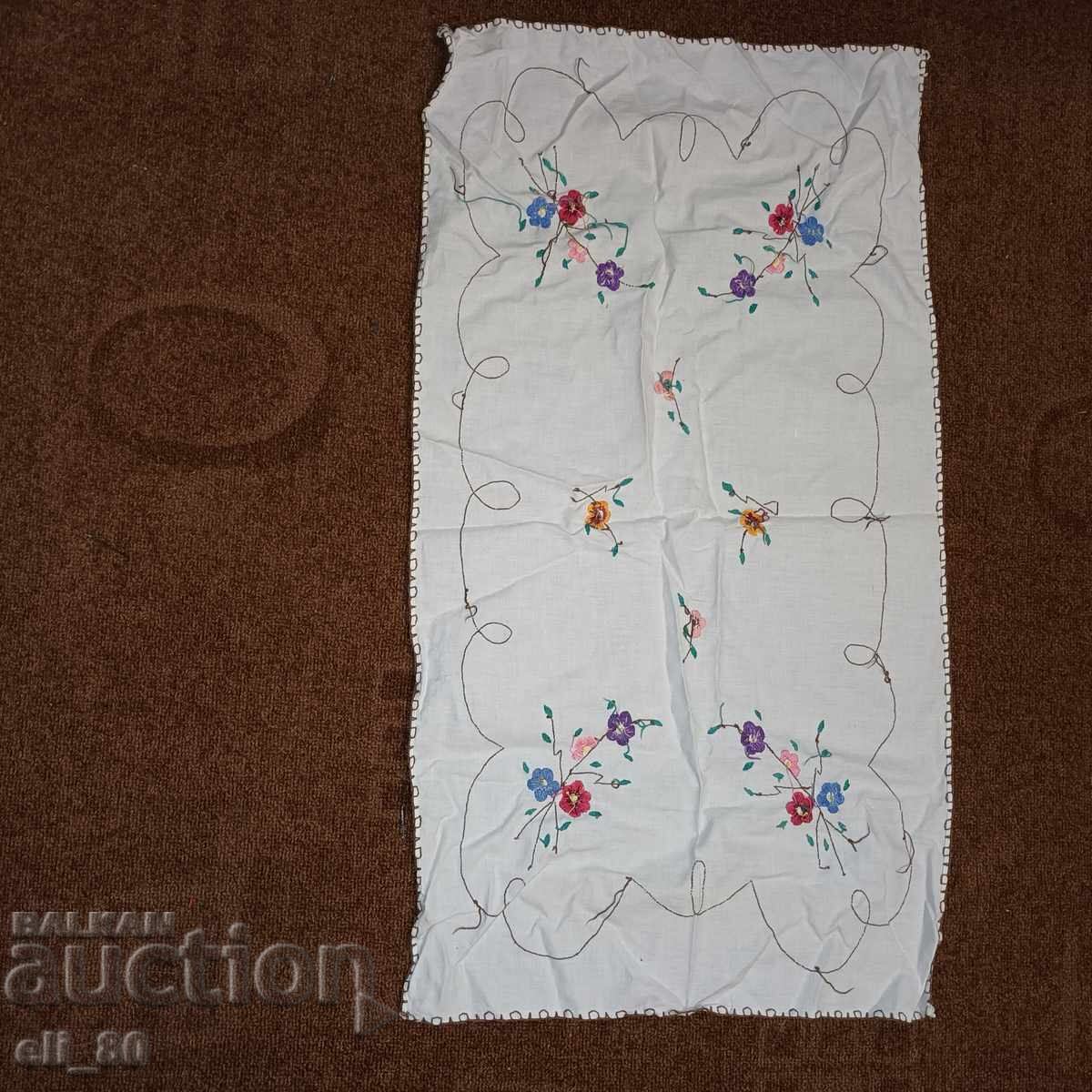 Tricotaje lucrate manual cu preț € 2.00 | 3.91 BGN