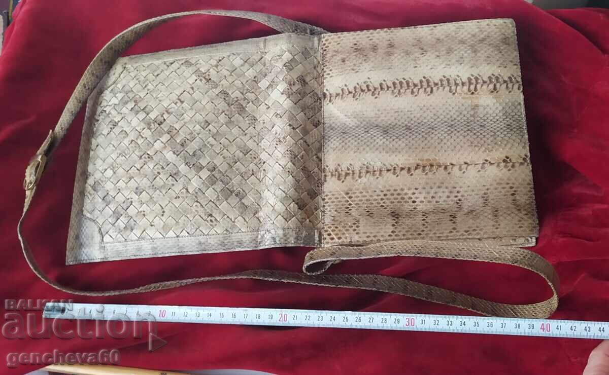 Geantă elegantă de damă din piele de șarpe - 5