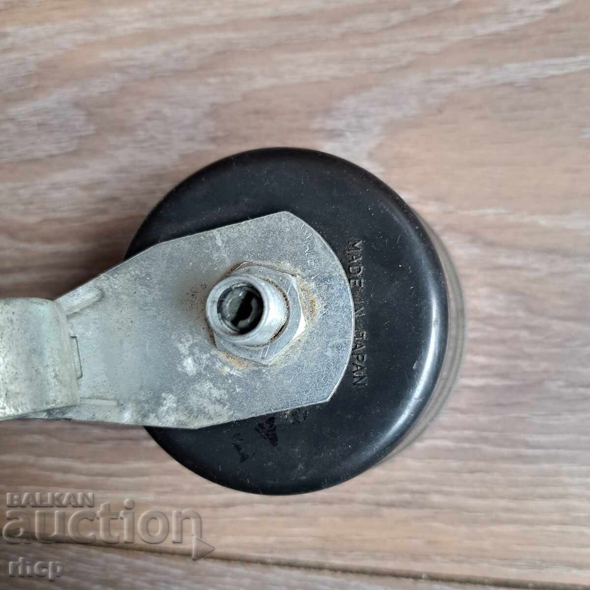 Old Japanese bicycle speedometer with price € 6.00 | 11.73 BGN