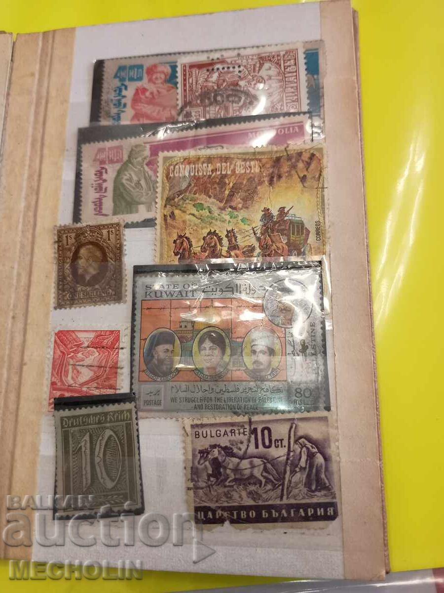 Πολλά παλιά γραμματόσημα και άλμπουμ με τιμή € 30.00 | 58.67 BGN