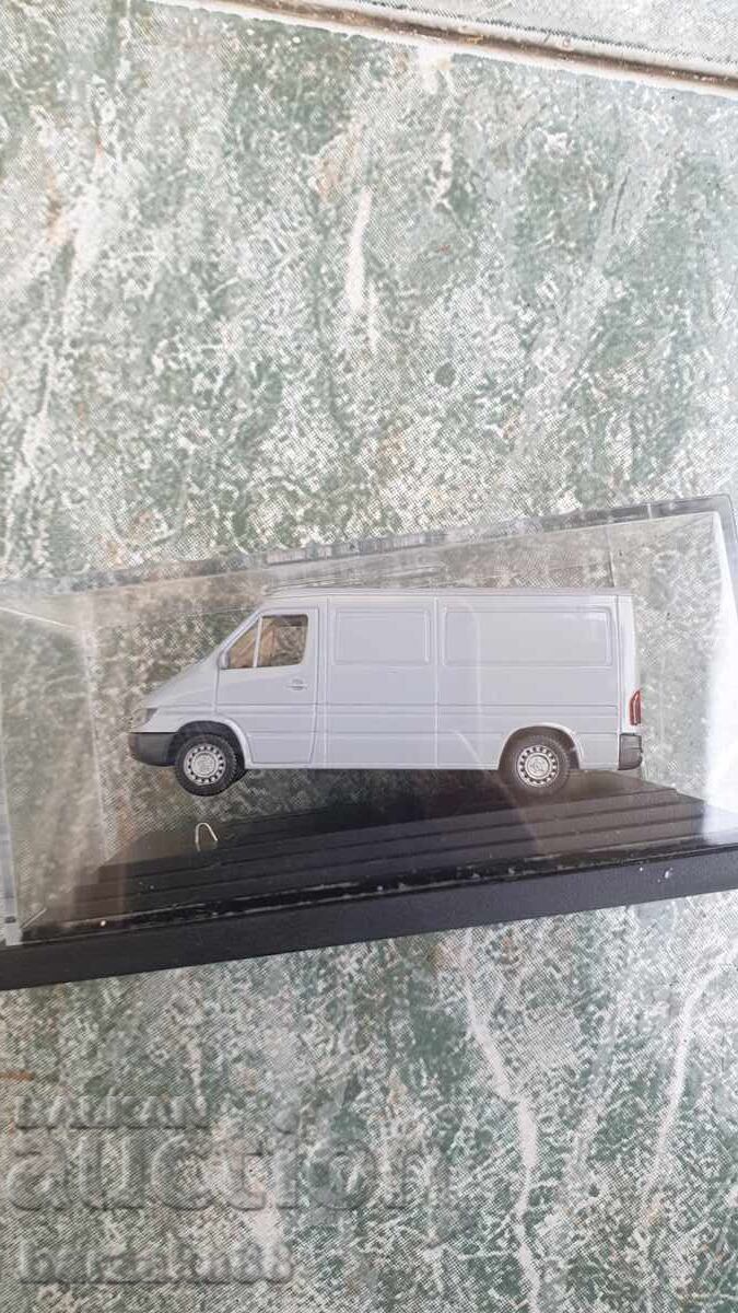 Licitație Model Mercedes Sprinter 3 bucăți