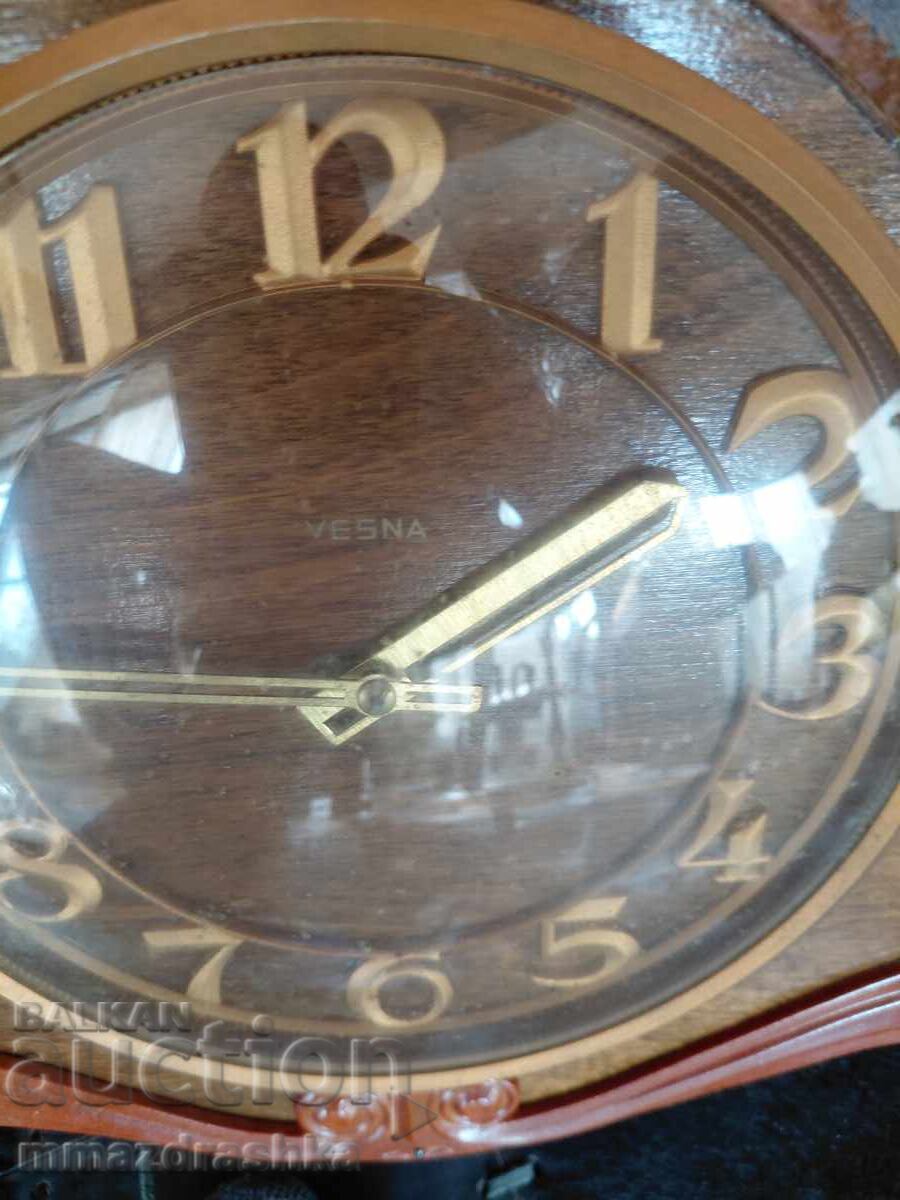 Ceas de masă VESNA cu preț € 0.01 | 0.02 BGN