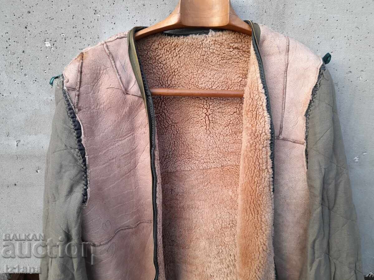 Licitație Căptușeală veche din piele naturală
