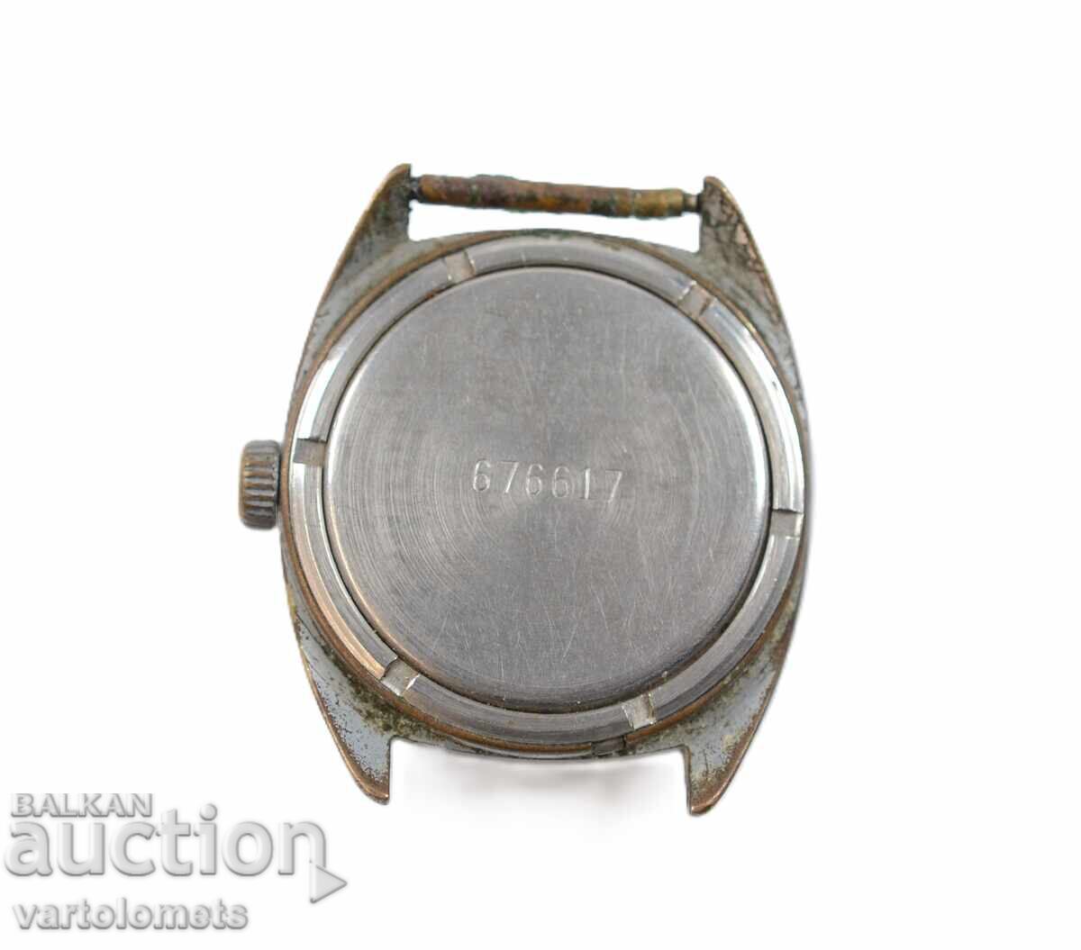 Мъжки часовник РАКЕТА СССР  -  работи с цена € 10.00 | 19.56 лв.