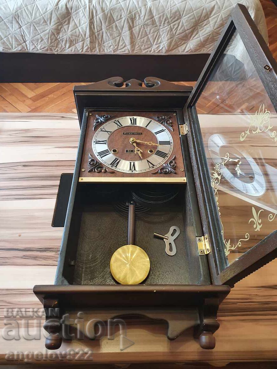 31ήμερο επιτοίχιο ρολόι PRESIDENT ΛΕΙΤΟΥΡΓΙΚΟ με τιμή € 30.19 | 59.05 BGN 31ήμερο επιτοίχιο ρολόι PRESIDENT ΛΕΙΤΟΥΡΓΙΚΟ με τιμή € 30.19 | 59.05 BGN