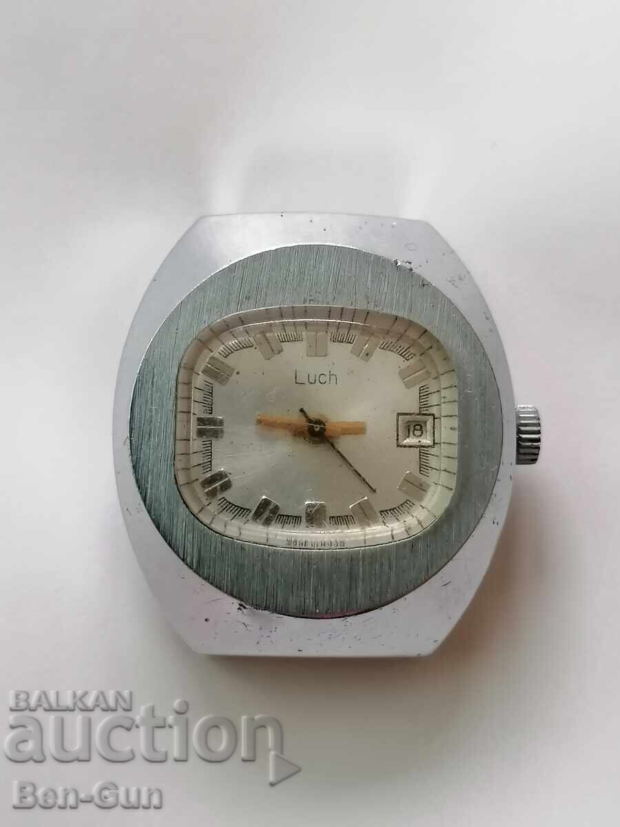 Ceas mecanic sovietic de mână - 6