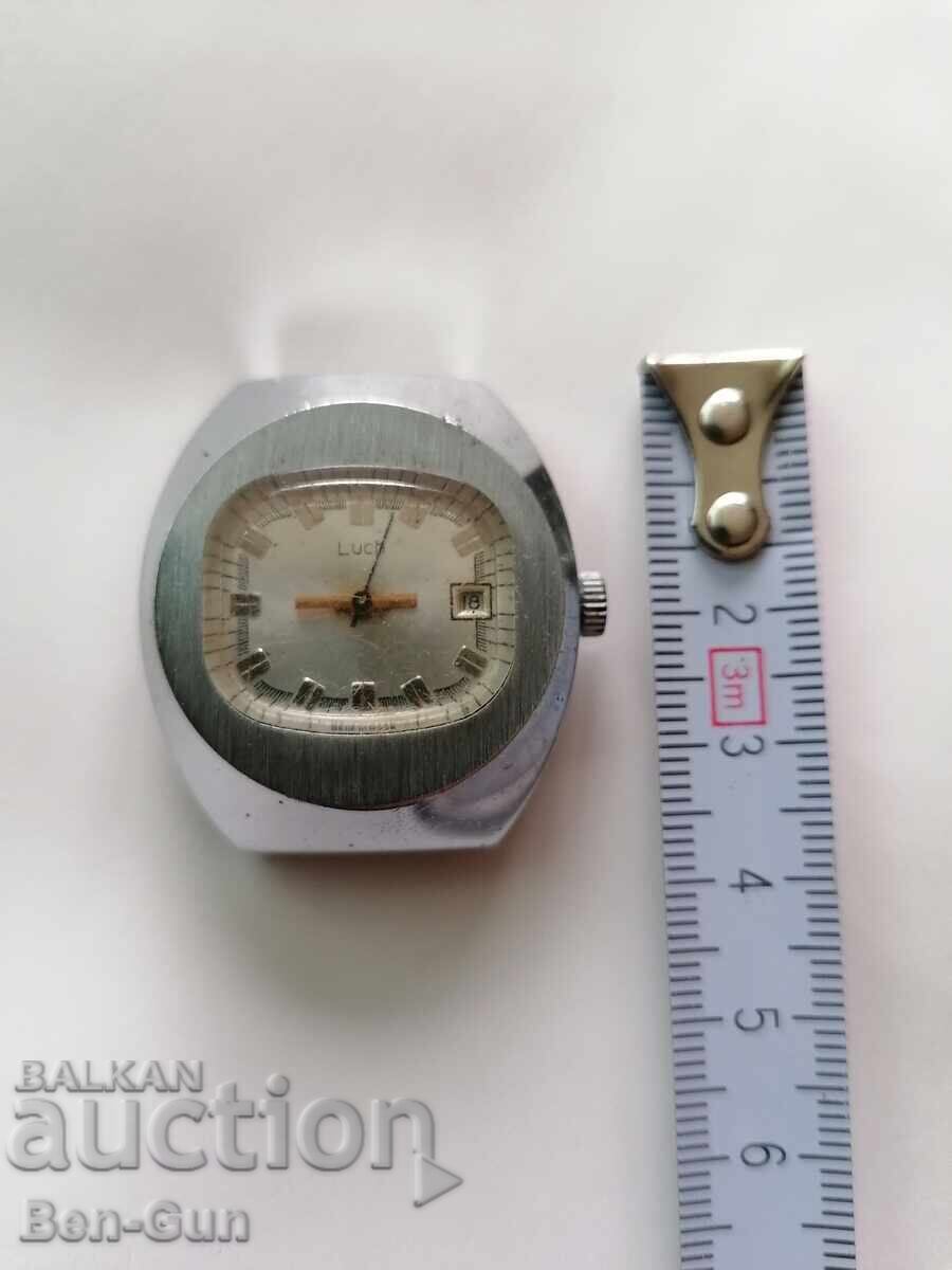 Механичен, съветски, ръчен часовник