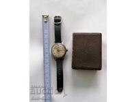 Механичен, съветски, ръчен часовник