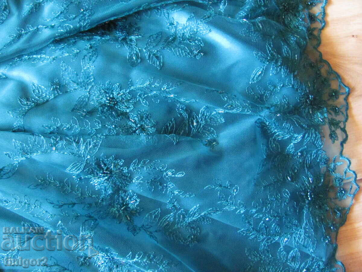 Licitație Rochie de damă din dantelă cu bolero, verde petrol Licitație Rochie de damă din dantelă cu bolero, verde petrol