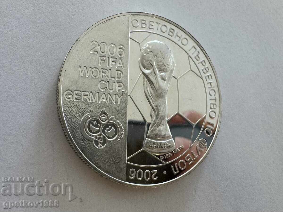 5 leva 2003 - Campionatul Mondial de Fotbal 2006 - 5