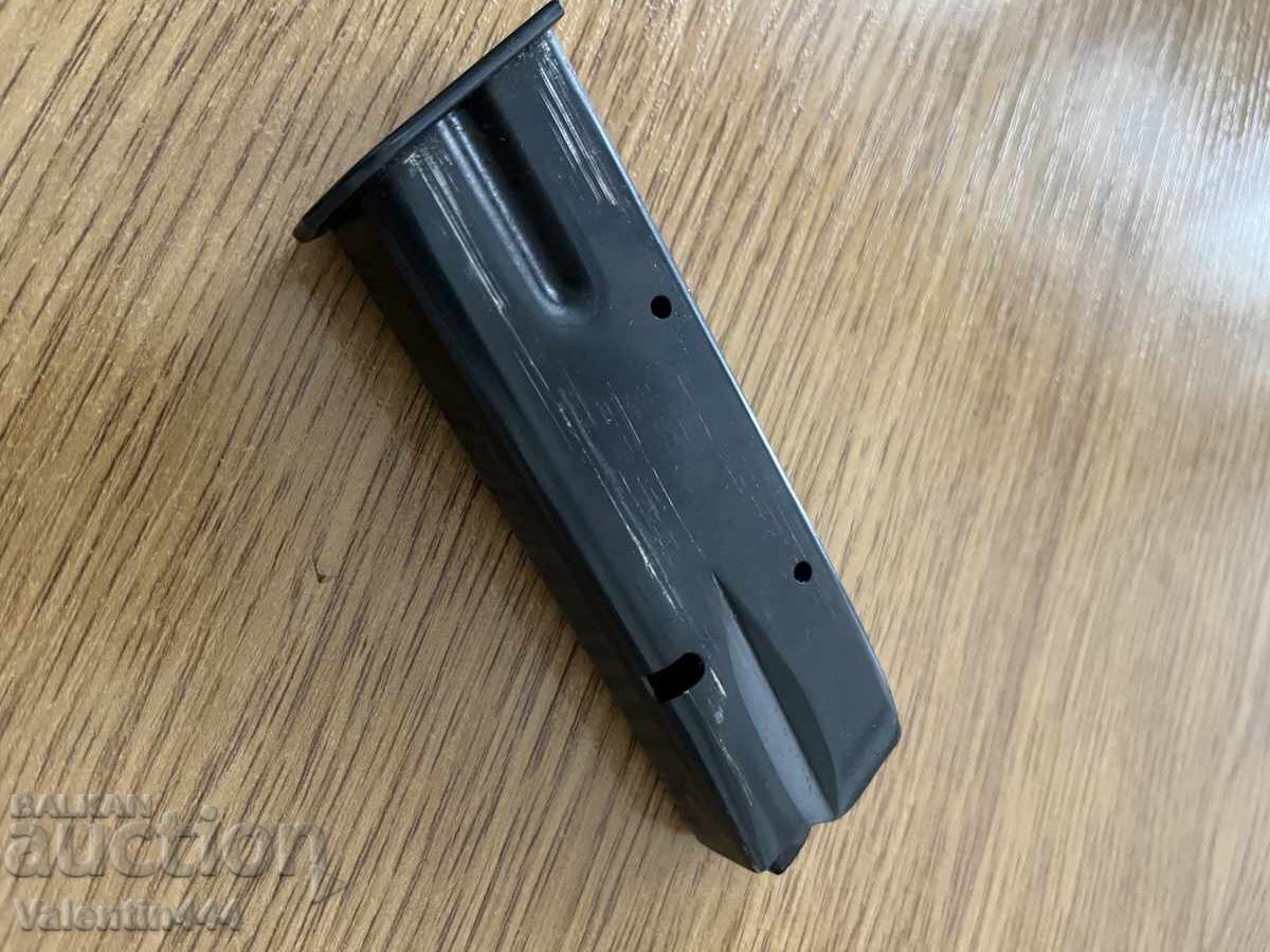 Încărcător pistol "ARKUS - 94", cal. 9x19mm - 7
