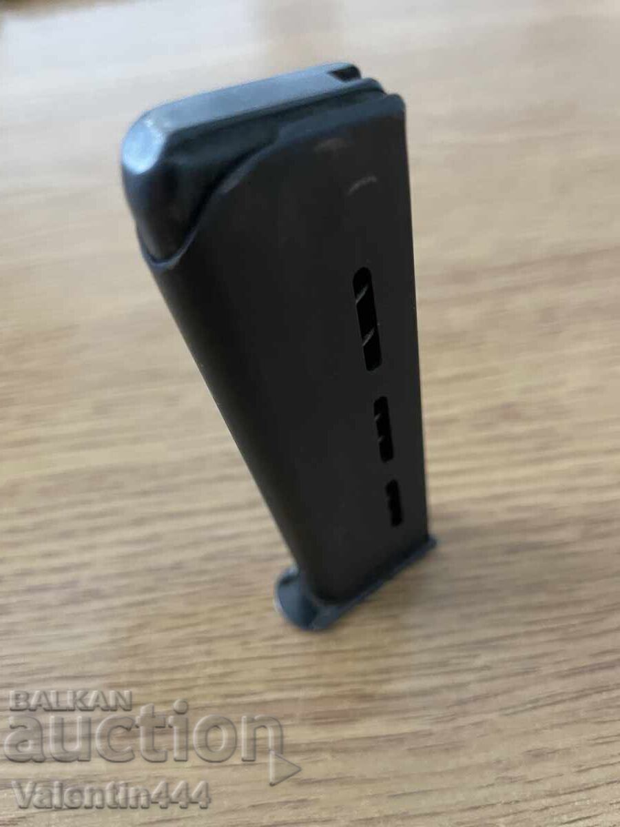 Delivery of Magazine for pistol "CZ - 27", cal. 7.65mm Delivery of Magazine for pistol "CZ - 27", cal. 7.65mm