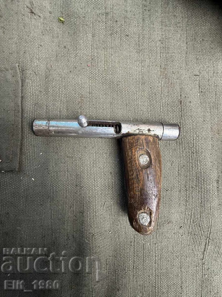 Wedding Thunder WASP Wedding Thunder WASP