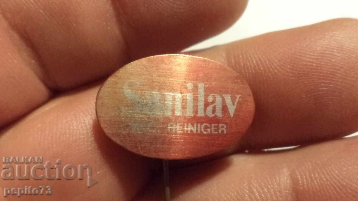 Значка рекламна Sanilav,марка препарати