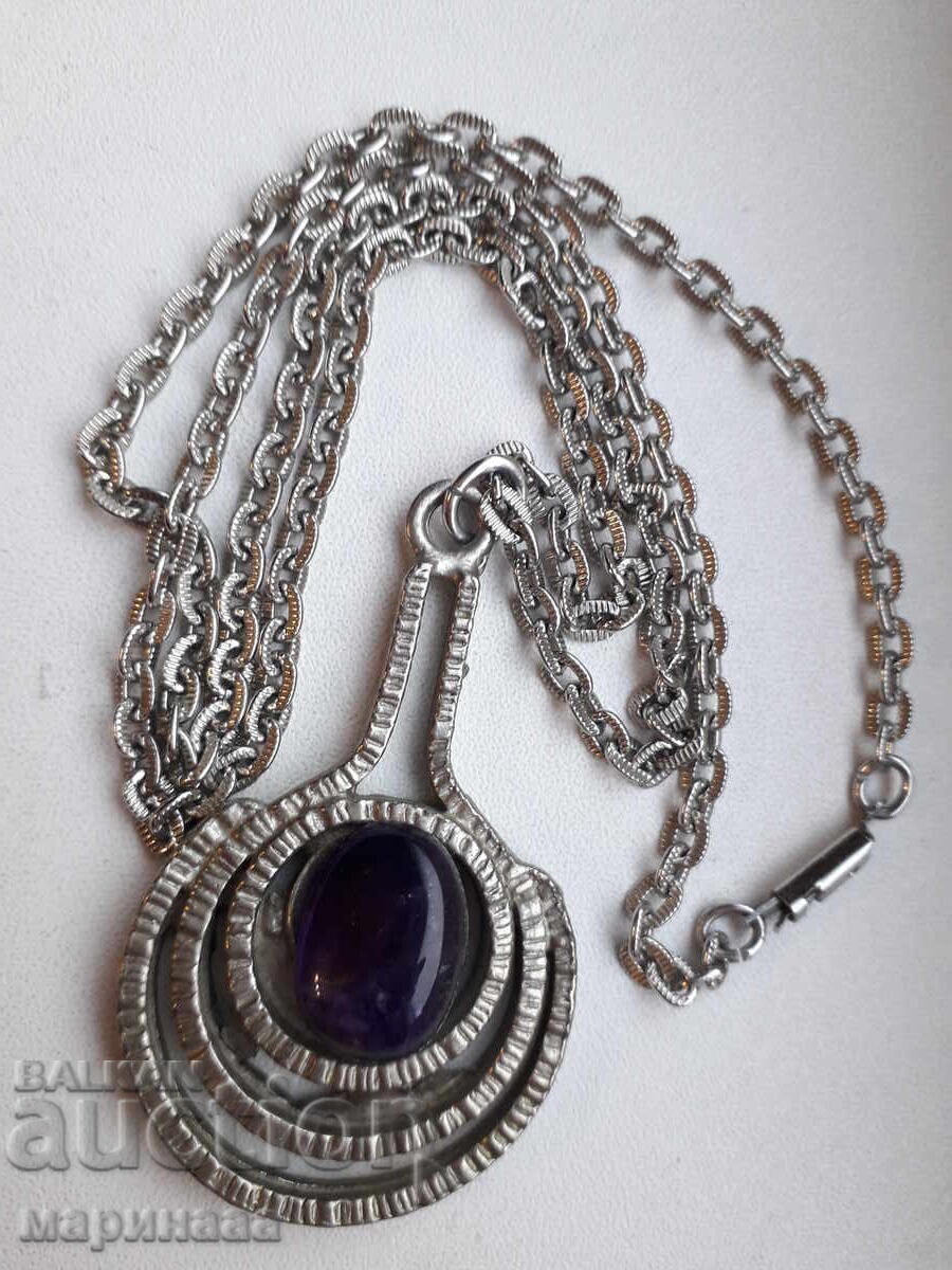COLIER DESIGNER. ZINC, AMETIST cu preț € 6.00 | 11.74 BGN COLIER DESIGNER. ZINC, AMETIST cu preț € 6.00 | 11.74 BGN