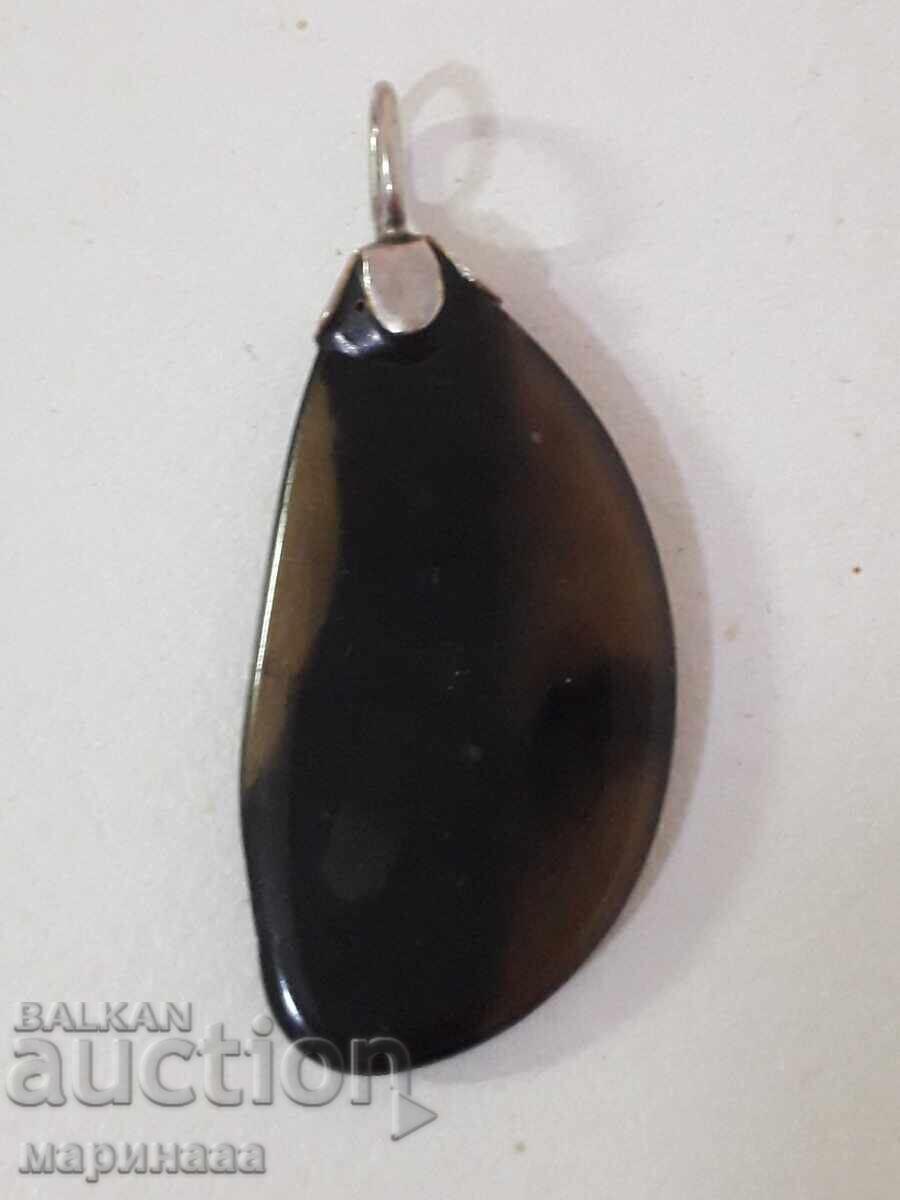 PENDANTIV. PIATRĂ NATURALĂ cu preț € 1.00 | 1.96 BGN PENDANTIV. PIATRĂ NATURALĂ cu preț € 1.00 | 1.96 BGN