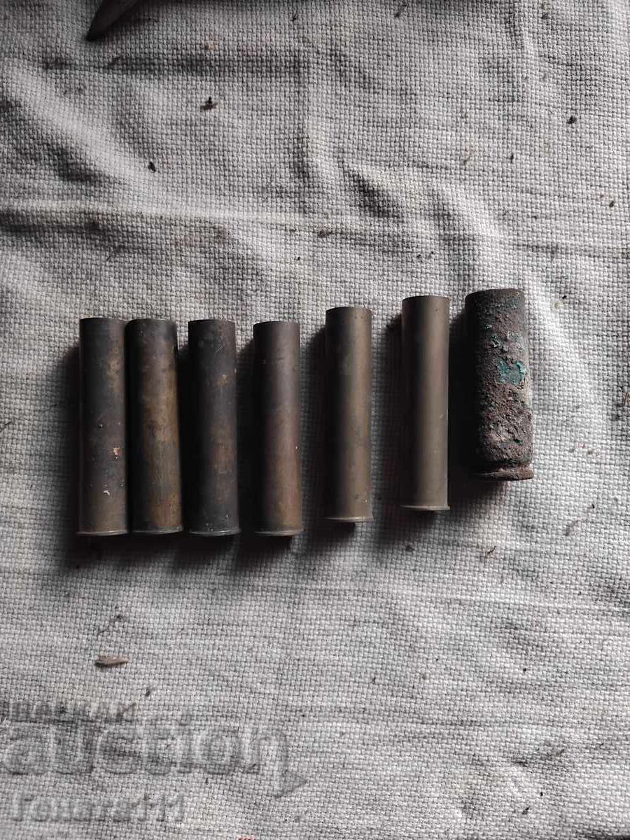 Стари бронзови гилзи